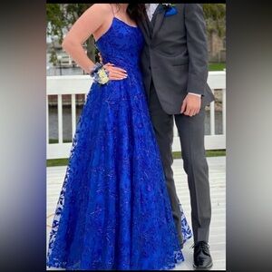 Elegant Royal Blue Gown Prom Dress Size 4/6
